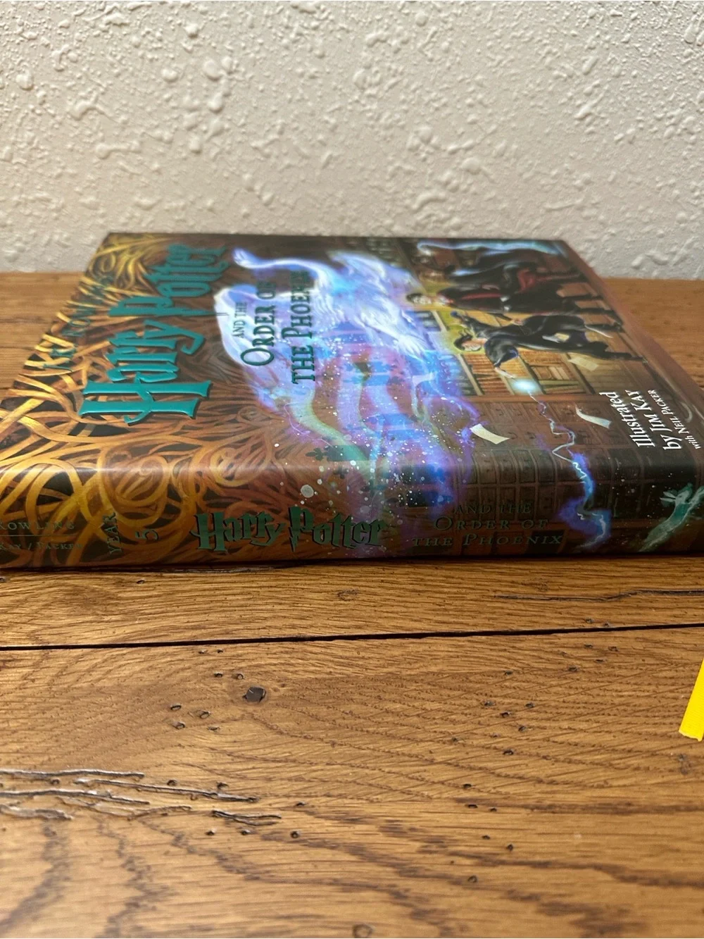 Harry Potter and the Order of the Phoenix Illustrated Edition - Teal Title